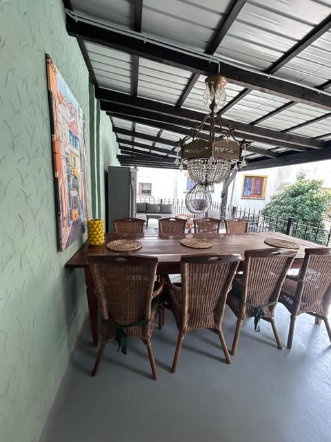 Patio, Balcony/Terrace, Seating area