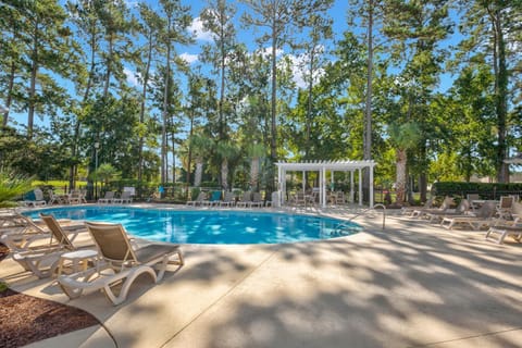 World Tour Retreat Apartment in Carolina Forest