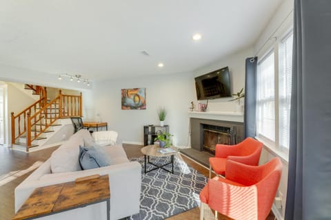 Antioch Townhome Less Than 14 Mi to Downtown Nashville! House in La Vergne