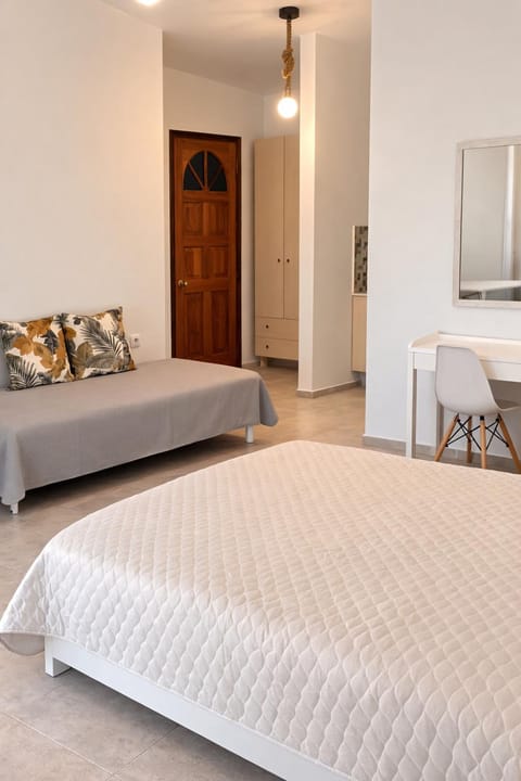 Kristina Stelios Apartment Apartment in Platanias