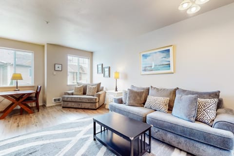 Siuslaw Sanctuary House in Florence