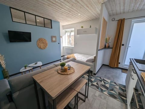 Le Studio Pop Apartment in Paray-le-Monial