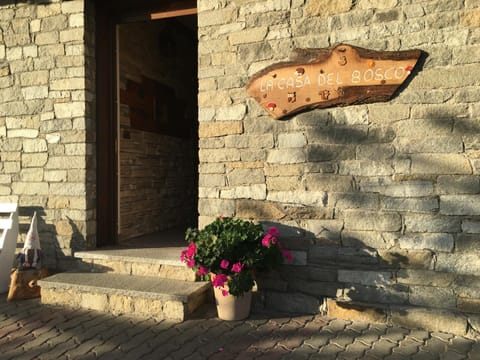 La casa del bosco Apartment in Aosta