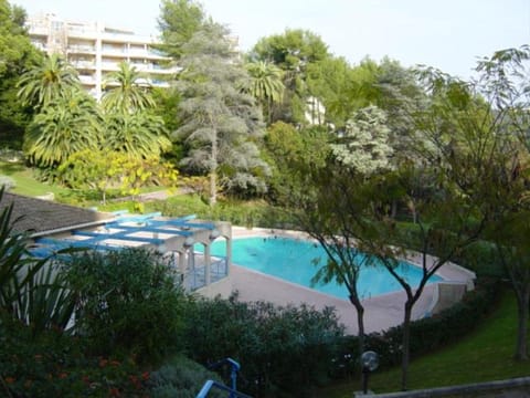 3P, Cannes, Domaine securise, Piscine, Tennis, Golf, 3 Etoiles Apartment in Cannes