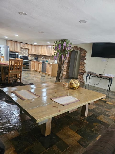 Your comfy home in Colorado Springs Apartment in Old Colorado City