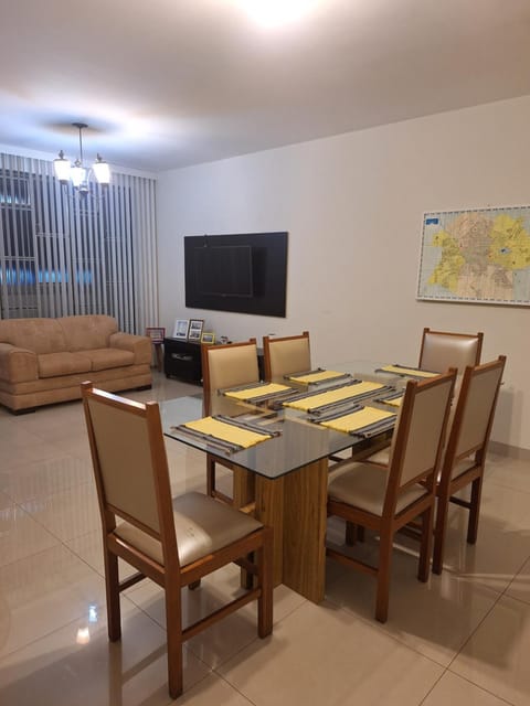TV and multimedia, Living room, Dining area