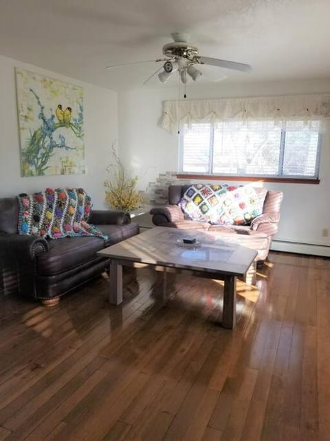 Your home in Colorado Springs Apartment in Old Colorado City