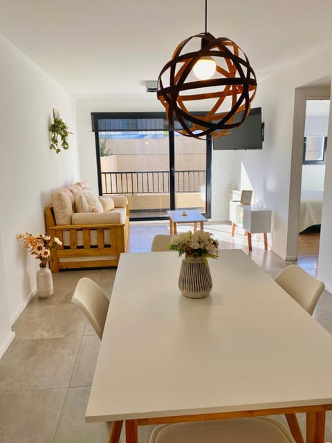 View (from property/room), Balcony/Terrace, Living room