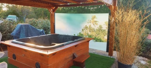 Hot Tub