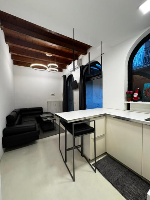 BED and BIKE - BERGAMO Happy Stay Apartment in Bergamo