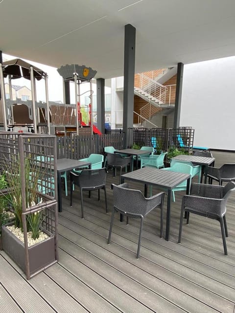 Patio, Day, Seating area