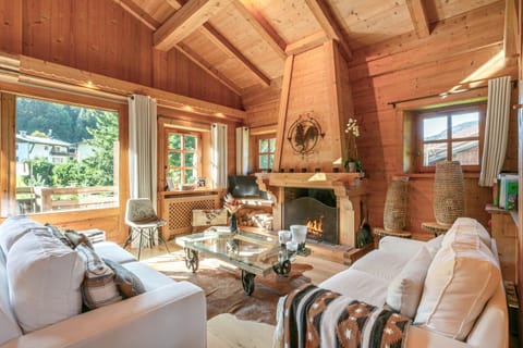 Chalet White Moon Chalet in Combloux