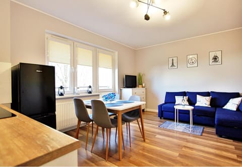 TV and multimedia, Seating area, Dining area, hair dresser