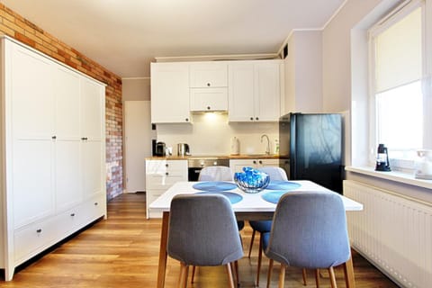 Coffee/tea facilities, Dining area, hair dresser, pet friendly