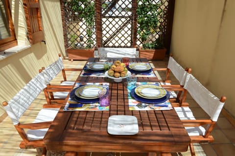 TopFloor apt with furnished terrace near the sea Apartment in Alghero