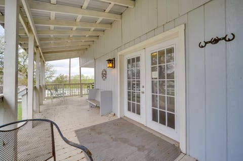 Vacation Rental in Kerrville Pets Welcome! House in Rio Grande