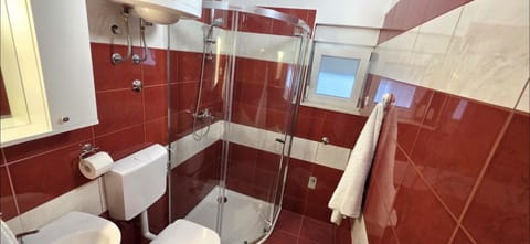 Apartments Dinko Podstrana Apartment in Podstrana