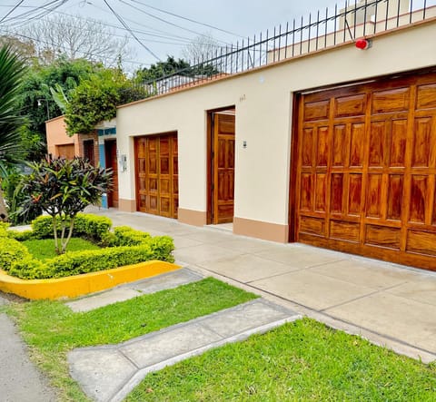 Facade/entrance, Garden, Garden view