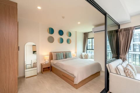 Bed, Photo of the whole room, Bedroom, wardrobe