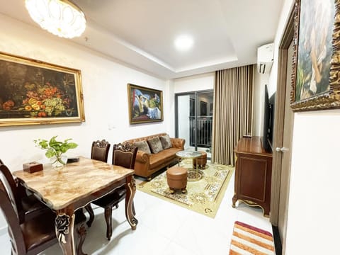 Living room, kitchen