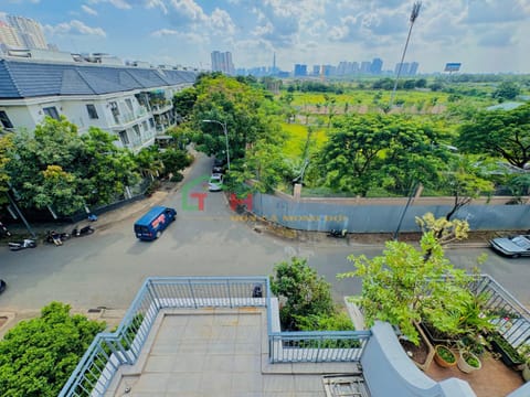 Bird's eye view, Garden view