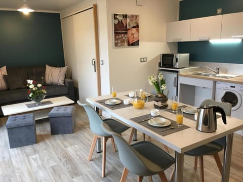 Hibiscus la vallee des noyers House in Centre-Val de Loire