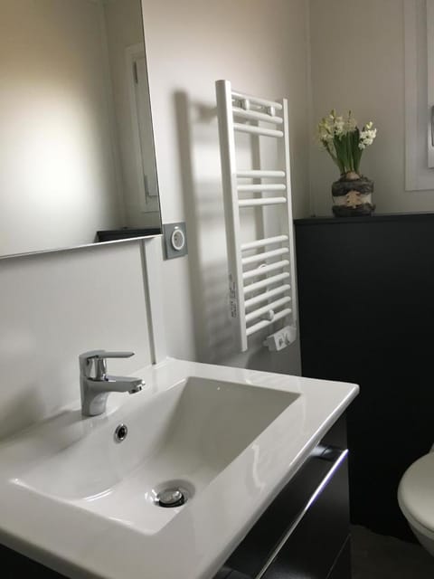 Framboise la vallee des noyers House in Centre-Val de Loire