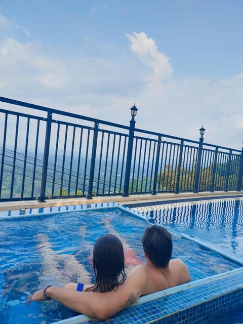 Mountain view, Pool view, Swimming pool