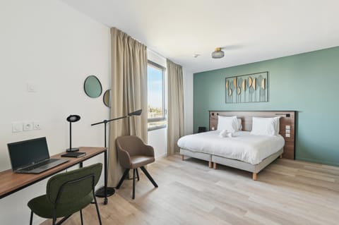 Bed, Photo of the whole room, Bedroom, hair dresser