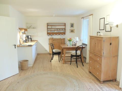 Gartenstudio-Apartment Tausendfreund - adults only - am Chiemsee Apartment in Salzburgerland