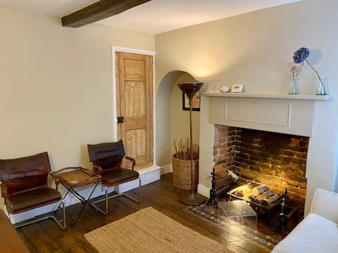 St. John’s hill - with parking House in Shrewsbury