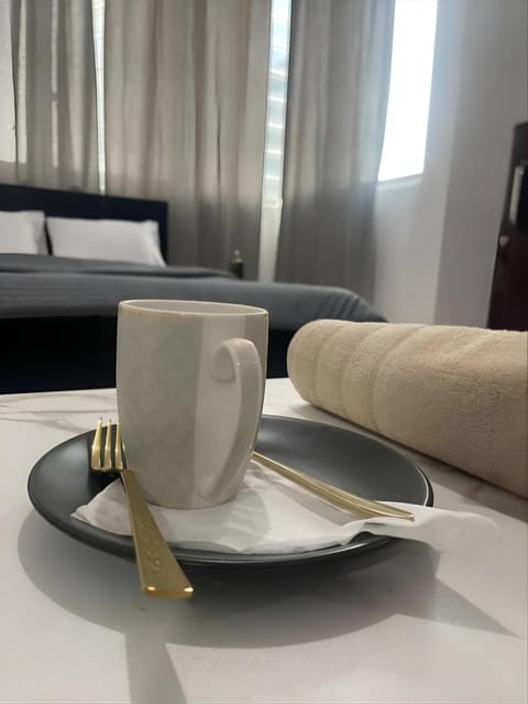 Corniche Street - Extremely Unique Room Hostel in Abu Dhabi