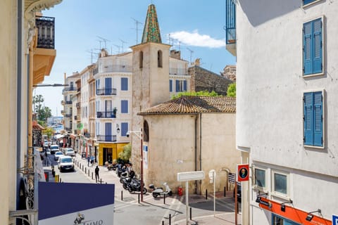 Gazagnaire YourHostHelper Apartment in Cannes