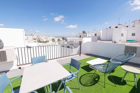 View (from property/room), Balcony/Terrace