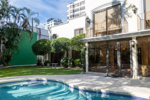 Property building, Swimming pool