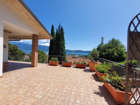 Property building, Balcony/Terrace
