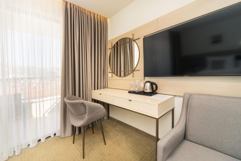 TV and multimedia, Seating area