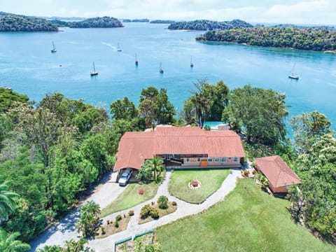 Property building, Natural landscape, Activities, Bird's eye view, Garden, View (from property/room), Pool view, Sea view, wedding