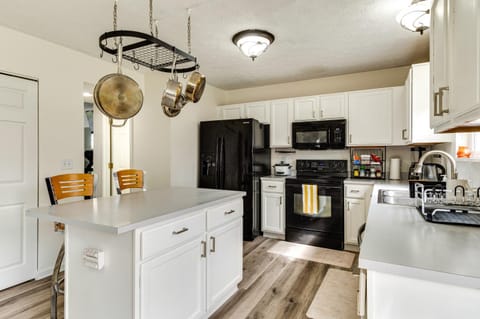 Indianapolis Rental Home with Gym Near Speedway! House in Indianapolis