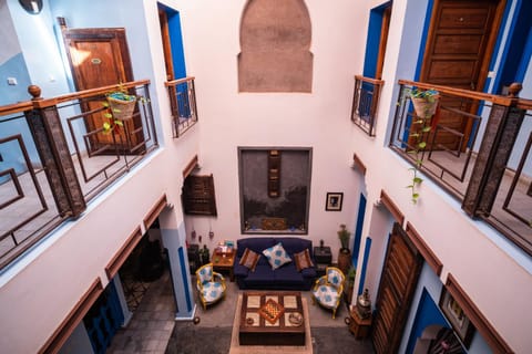 Patio, Living room