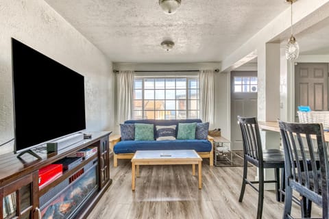 Cake by the Ocean House in Devils Lake