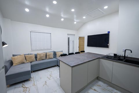 Cozy Charming Bungalow BRAND NEW House in Preston