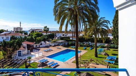 Pool view, Swimming pool