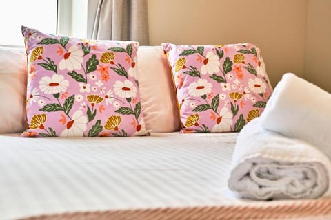 Family Seaside Apt with Bunk Room- Dunluce Green 2 Apartment in Portrush