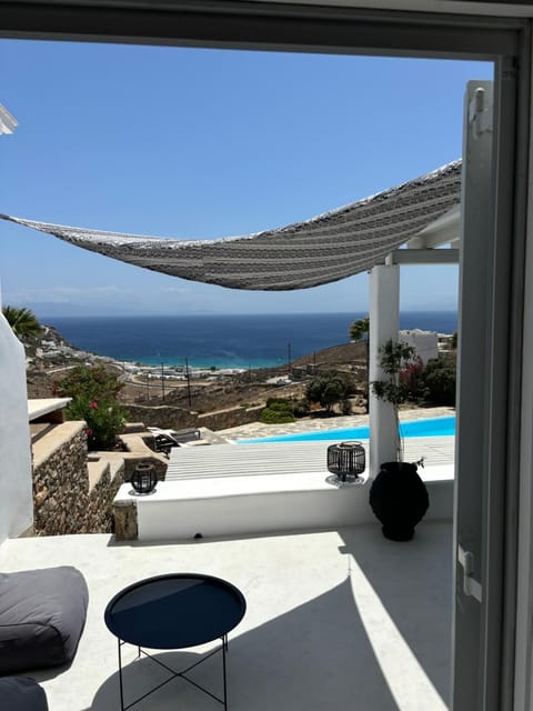 Balcony/Terrace, Pool view, Sea view