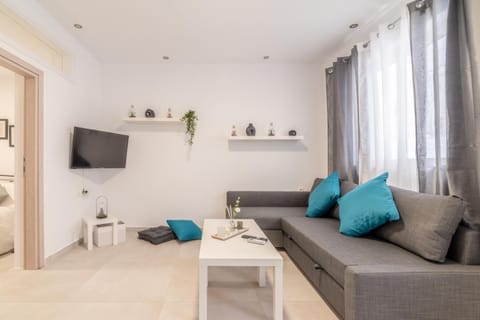 Stylish & relax flat for friends & couples Apartment in Heraklion