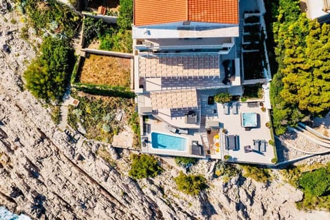 Blue Views Villa with Heated Pool & Jacuzzi Villa in Dubrovnik