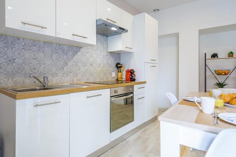 Le 54-GregIMMO-Appart'Hôtel Apartment in Switzerland