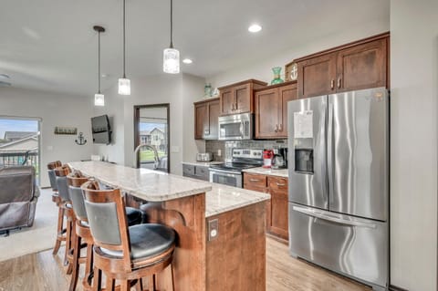 Bridges Bay Vacation Cabin 185 Cabin in Arnolds Park