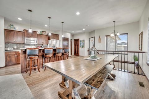 Bridges Bay Vacation Cabin 185 Cabin in Arnolds Park